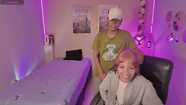 KokoAndRin online show from 02/08/25, 09:36