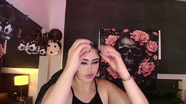 Snapshot of EvaaFoxxy1 chatting on 06/26/26, 12:09 EvaaFoxxy1 online show from 06/26/26, 12:09