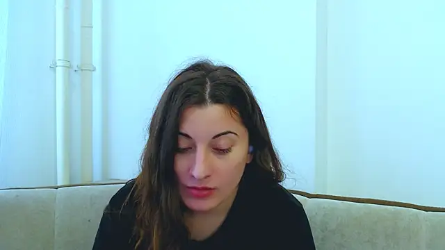 Helen Adams  online show from 02/23/25, 09:33