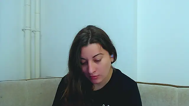 Helen Adams  online show from 03/06/25, 06:41