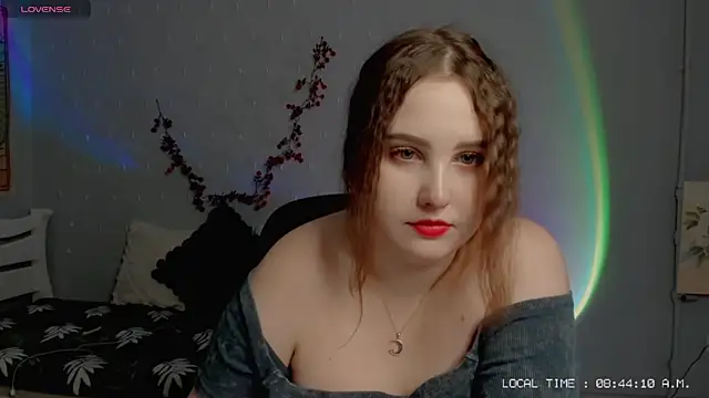 Crystal Chris online show from 02/08/25, 06:43