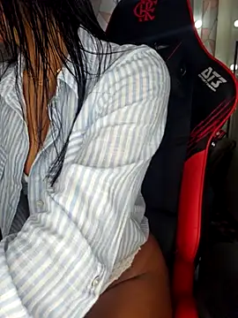 moreninhasilva online show from 12/20/25, 12:29