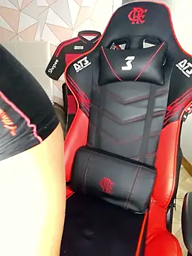 moreninhasilva online show from 04/09/26, 12:21