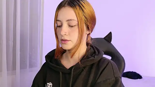 annie mora online show from 04/08/26, 02:00