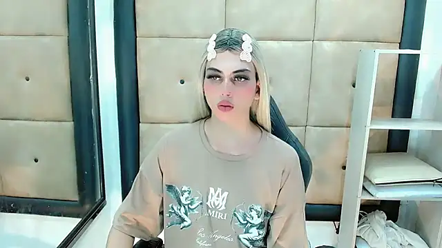 Daniela Pink  online show from 02/16/25, 11:59