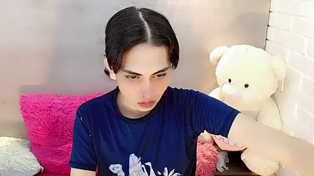 Daniela Pink  online show from 09/10/25, 07:47