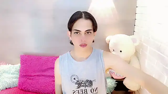 Daniela Pink  online show from 09/24/25, 07:39