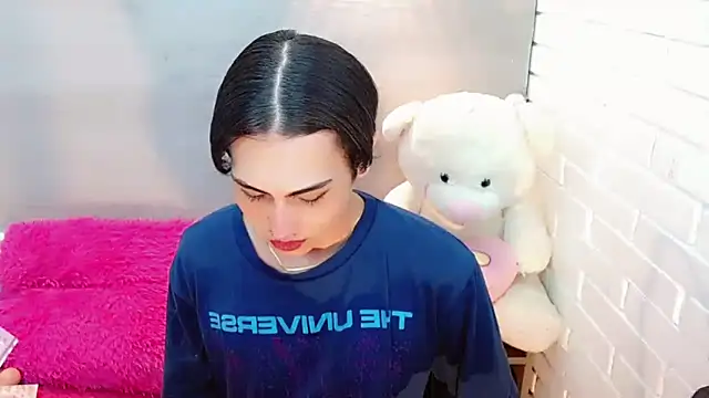 Daniela Pink  online show from 10/25/25, 08:25