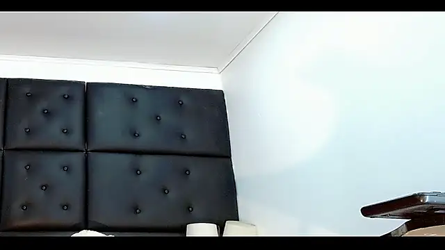 Snapshot of Daniela_Pink_ chatting on 05/10/26, 08:03 Daniela Pink online show from 05/10/26, 08:03