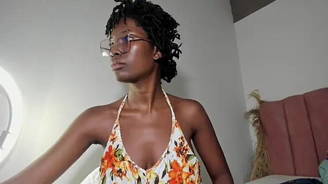 Tahira 21  online show from 12/01/25, 07:08