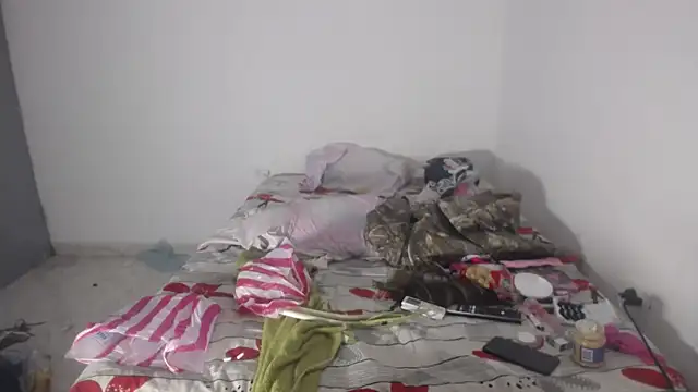 barbara anal squirt  online show from 04/15/26, 02:07