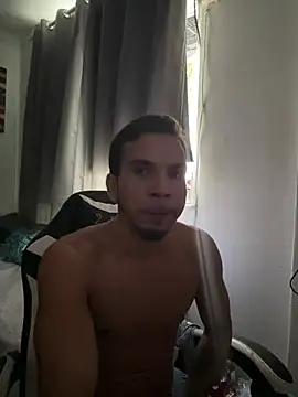 privpunhetinha01 online show from 02/13/26, 06:15