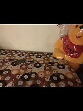 Snapshot of shuhana_ chatting on 09/25/25, 02:37 shuhana online show from 09/25/25, 02:37