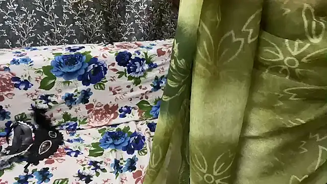 shuhana  online show from 05/20/26, 04:40