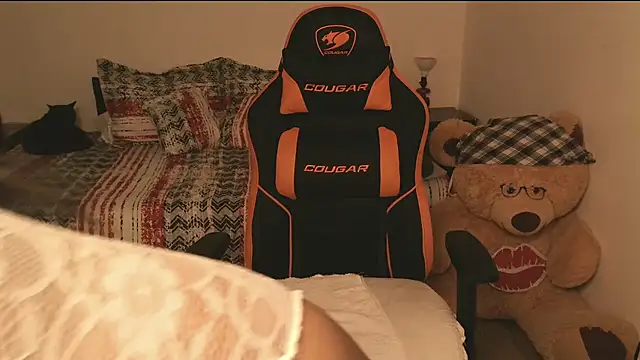 Snapshot of KRISTAL__JACKSON chatting on 03/22/25, 06:33 KRISTAL JACKSON online show from 03/22/25, 06:33