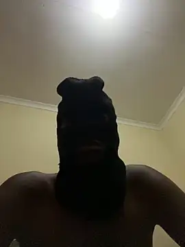 Gifttheskimaskboy online show from 02/10/26, 09:19