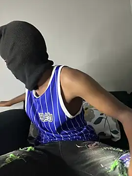 Gifttheskimaskboy online show from 03/28/26, 10:20