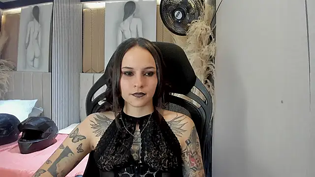 AnnyThompson  online show from 04/03/26, 10:19