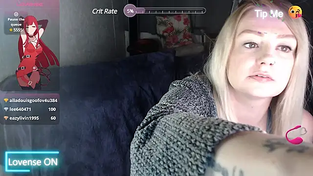 Snapshot of laurynrox chatting on 02/08/25, 11:55 laurynrox online show from 02/08/25, 11:55