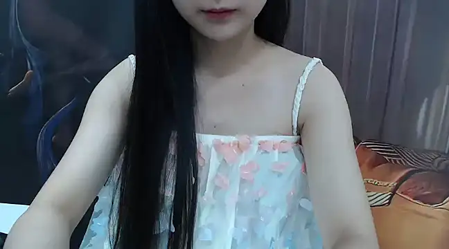 Snapshot of KaleAnisa chatting on 02/22/25, 03:12 KaleAnisa online show from 02/22/25, 03:12
