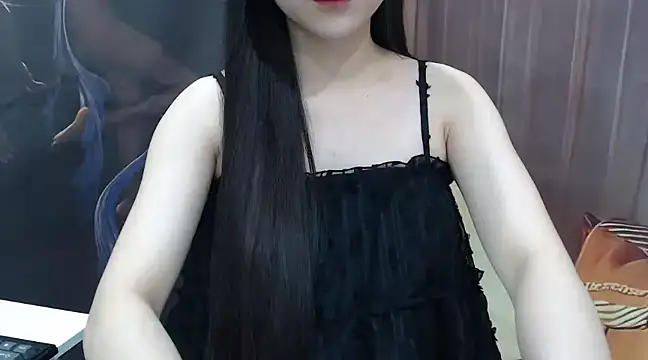 Snapshot of KaleAnisa chatting on 03/13/25, 07:42 KaleAnisa online show from 03/13/25, 07:42