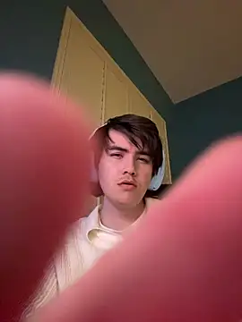 Snapshot of Carterdoesporn chatting on 10/15/25, 05:40 Carterdoesporn online show from 10/15/25, 05:40