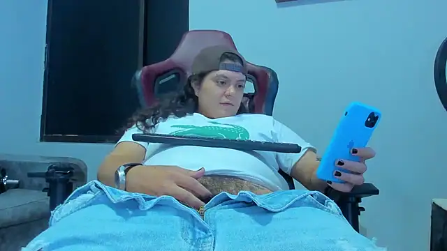 Snapshot of snowflake_xxx chatting on 09/08/25, 02:27 snowflake xxx online show from 09/08/25, 02:27