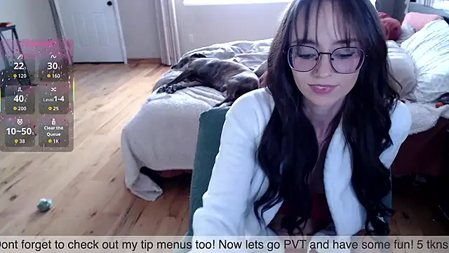 Snapshot of Plantbabeee chatting on 09/26/25, 04:55 Plantbabeee online show from 09/26/25, 04:55