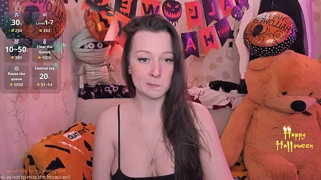 Snapshot of Lilly_Black88888 chatting on 10/26/25, 09:21 Lilly Black88888 online show from 10/26/25, 09:21