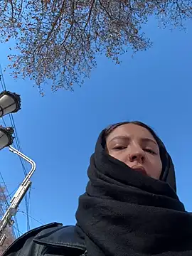 Snapshot of BabeRainbow chatting on 01/03/25, 09:25 BabeRainbow online show from 01/03/25, 09:25