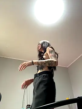 Snapshot of BabeRainbow chatting on 09/20/25, 09:32 BabeRainbow online show from 09/20/25, 09:32