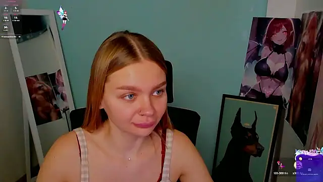 Snapshot of Molly_sweetie chatting on 12/03/24, 10:39 Molly sweetie online show from 12/03/24, 10:39