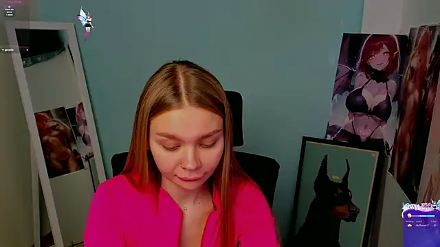 Snapshot of Molly_sweetie chatting on 12/04/24, 10:13 Molly sweetie online show from 12/04/24, 10:13