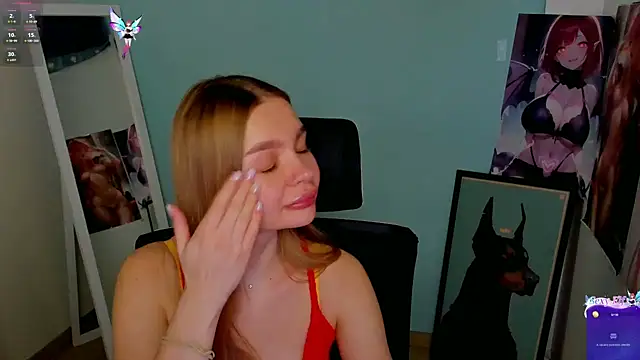 Snapshot of Molly_sweetie chatting on 12/06/24, 06:59 Molly sweetie online show from 12/06/24, 06:59