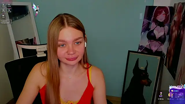 Snapshot of Molly_sweetie chatting on 12/06/24, 10:05 Molly sweetie online show from 12/06/24, 10:05