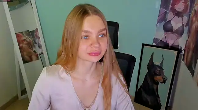 Snapshot of Molly_sweetie chatting on 12/07/24, 07:05 Molly sweetie online show from 12/07/24, 07:05