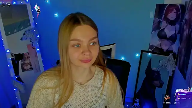 Snapshot of Molly_sweetie chatting on 12/16/24, 07:15 Molly sweetie online show from 12/16/24, 07:15