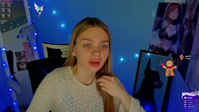 Snapshot of Molly_sweetie chatting on 12/16/24, 10:18 Molly sweetie online show from 12/16/24, 10:18