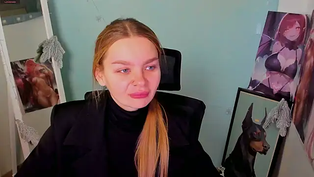 Snapshot of Molly_sweetie chatting on 12/29/24, 06:45 Molly sweetie online show from 12/29/24, 06:45