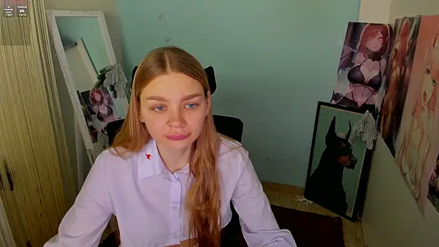 Snapshot of Molly_sweetie chatting on 01/09/25, 06:59 Molly sweetie online show from 01/09/25, 06:59