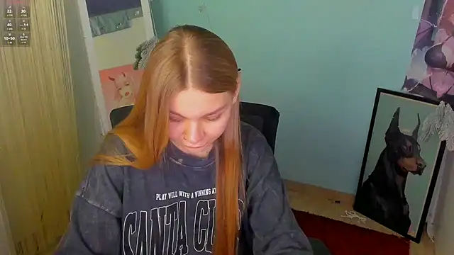 Snapshot of Molly_sweetie chatting on 01/20/25, 07:04 Molly sweetie online show from 01/20/25, 07:04