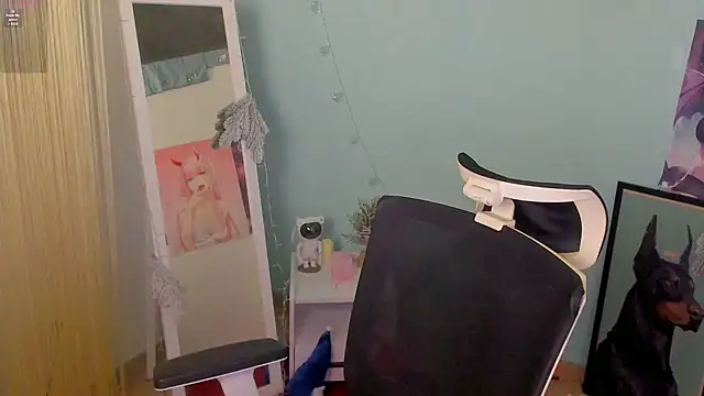 Snapshot of Molly_sweetie chatting on 01/21/25, 06:54 Molly sweetie online show from 01/21/25, 06:54