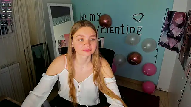 Snapshot of Molly_sweetie chatting on 02/16/25, 09:59 Molly sweetie online show from 02/16/25, 09:59