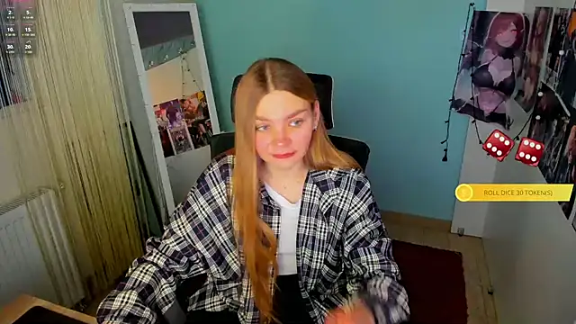 Snapshot of Molly_sweetie chatting on 02/23/25, 07:00 Molly sweetie online show from 02/23/25, 07:00