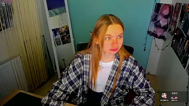 Snapshot of Molly_sweetie chatting on 03/02/25, 07:10 Molly sweetie online show from 03/02/25, 07:10