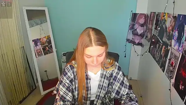 Snapshot of Molly_sweetie chatting on 03/07/25, 07:08 Molly sweetie online show from 03/07/25, 07:08