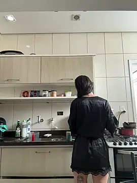 Nikatsu online show from 03/31/26, 03:01