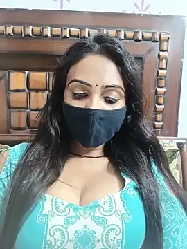 Snapshot of Yours-Bebo chatting on 07/10/26, 07:16 Yours-Bebo online show from 07/10/26, 07:16