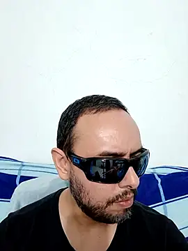 ElSunEagle online show from 04/02/26, 01:58