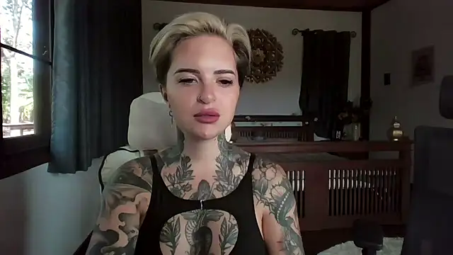 Rubyrichhxo online show from 03/02/26, 04:14